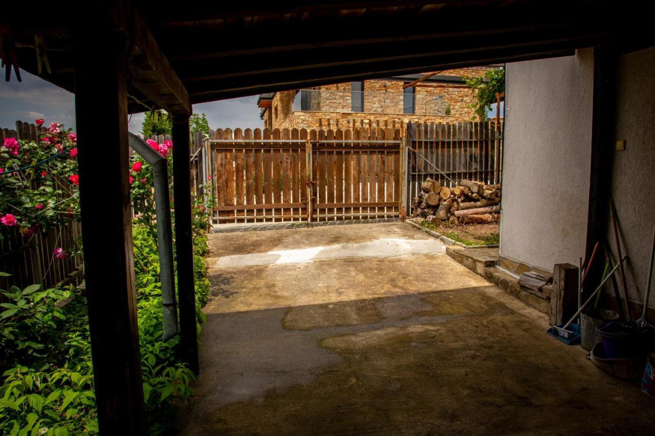Villa Beni - 4 Bedroom Private House By Flаt Manаger Lozenets Extérieur photo