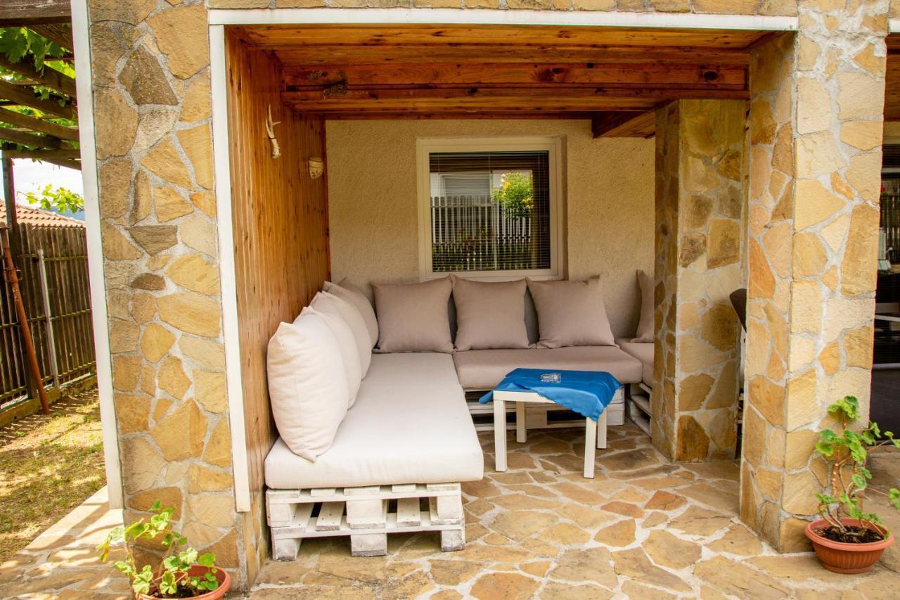 Villa Beni - 4 Bedroom Private House By Flаt Manаger Lozenets Extérieur photo